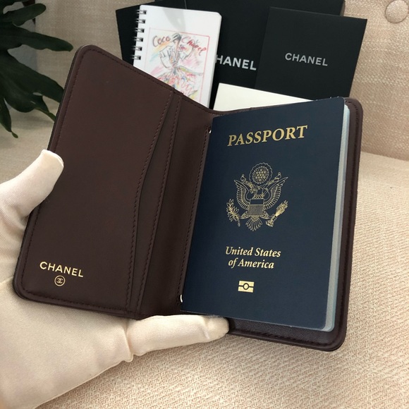 ❌SOLD❌ Chanel PM Agenda Black/Caviar LGHW -Like New - Picture 3 of 9